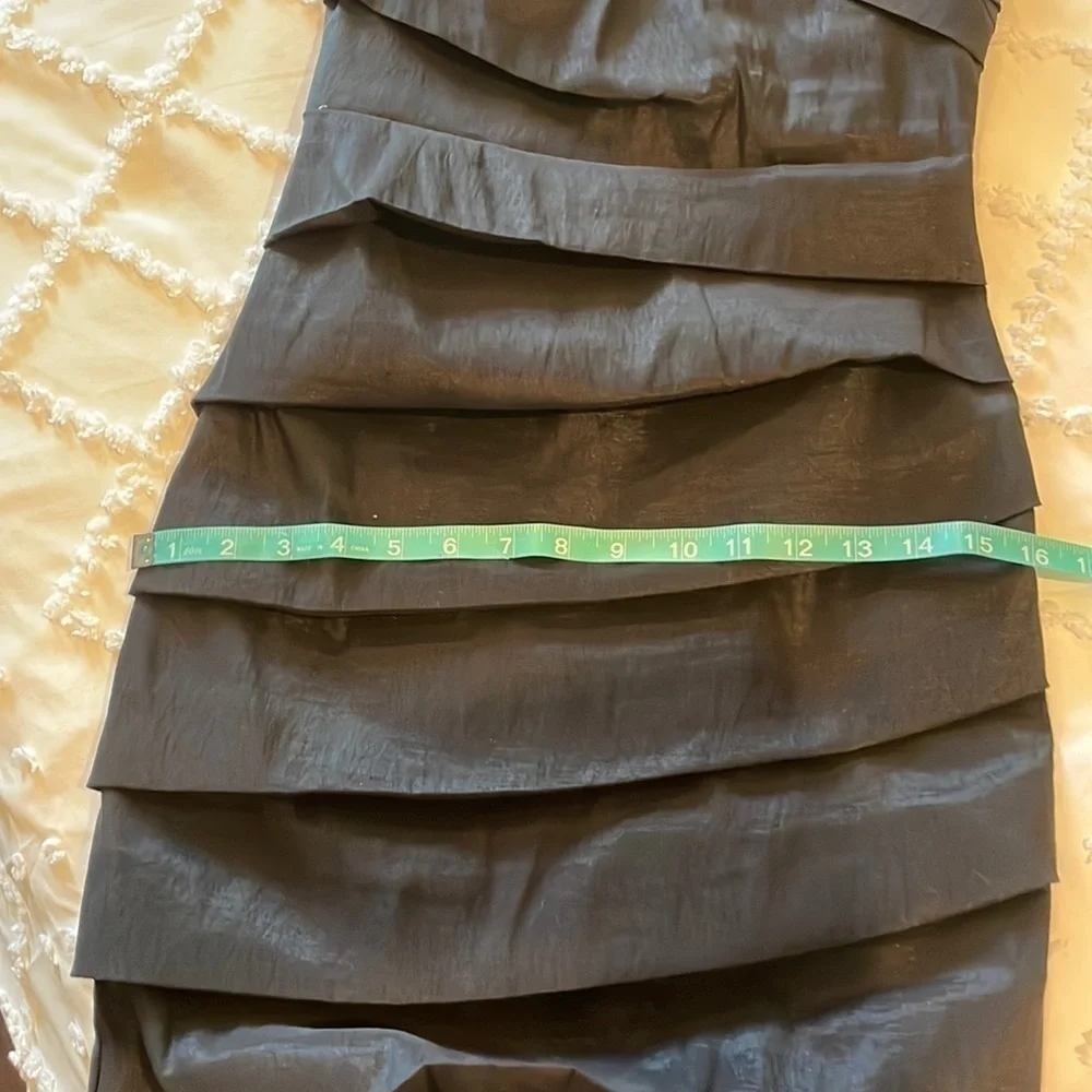Black Strapless Cocktail Dress 🖤